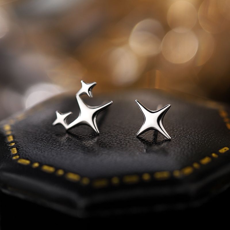 100psc四芒星ピアス女性大衆デザイン感星2024シンプル新イヤリングins高級耳穴ピアス