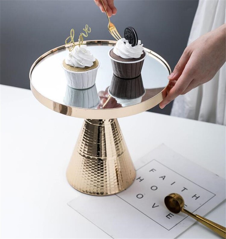 韓版ファッション クリエイティブ ガラス ケーキスタンド ライトラグジュアリー ディスプレイトレイ