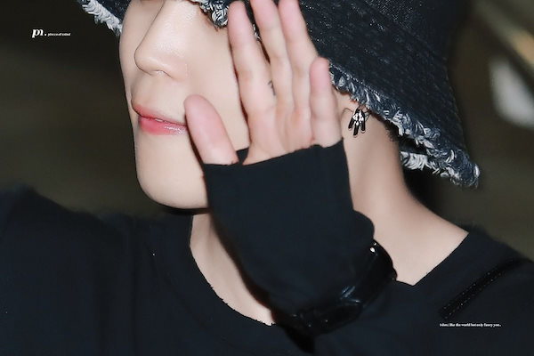 ☆BTS ジミン着用☆【justLoveR】☆Promise Earring.s☆ justLoveR.】Promise Earrings ピアス ☆ BTS ジミン着用