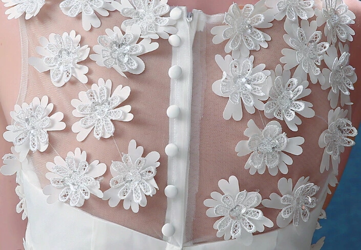 ドレス　結婚式　披露宴　刺繍/プリンセスライン/ミニドレス/二次会/パーティードレス/ビス/マタニティウエディングドレス/演奏会/お嫁さん/発表会/花嫁