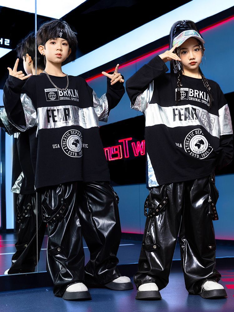 子供の街のダンスの潮服のヒップホップの街のダンスのスーツの出演服の男の子のフレームのドラムの出演服の子供の舞台の服装の秋 子供の街のダンスの潮服のヒップホップの街のダンスのスーツの出演服の男の子のフレームのドラムの出演服の子供の舞台の服装の秋