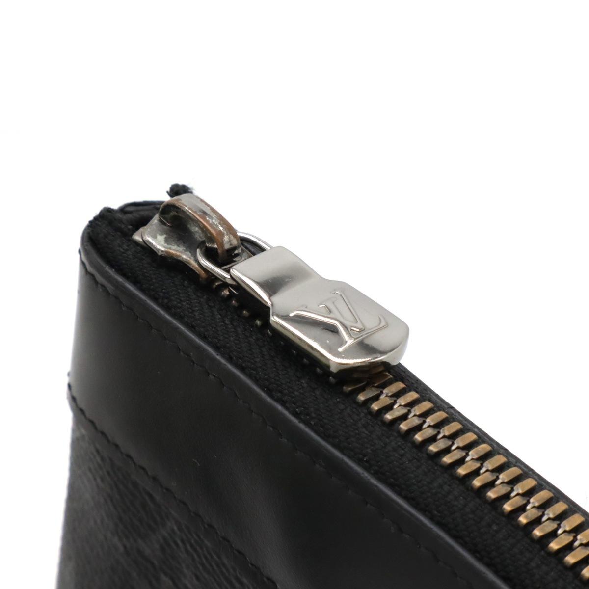 モノグラムエクリプス ポシェット ディスカバリーPM ポーチ 小物入れ クラッチバッグ ブラック グレー M4432 モノグラムエクリプス ポシェット ディスカバリーPM ポーチ 小物入れ クラッチバッグ ブラック グレー M4432