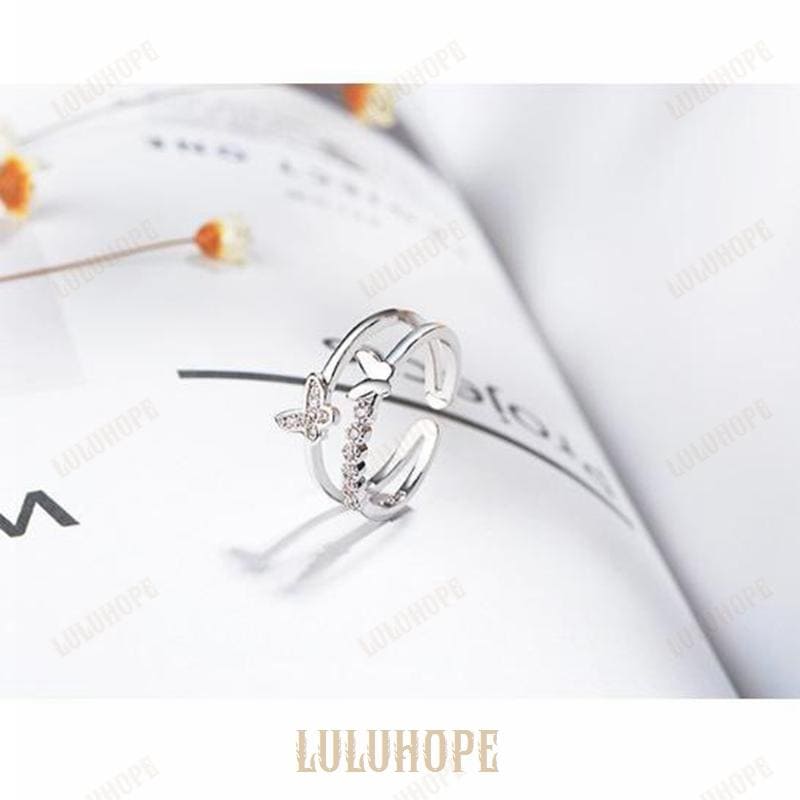 指輪 リング レディース 蝶々 2連式 バタフライ キュービックジルコニア シルバー フリーサイズ CZダイヤモンド アレルギー 指輪 リング レディース 蝶々 2連式 バタフライ キュービックジルコニア シルバー フリーサイズ CZダイヤモンド アレルギー