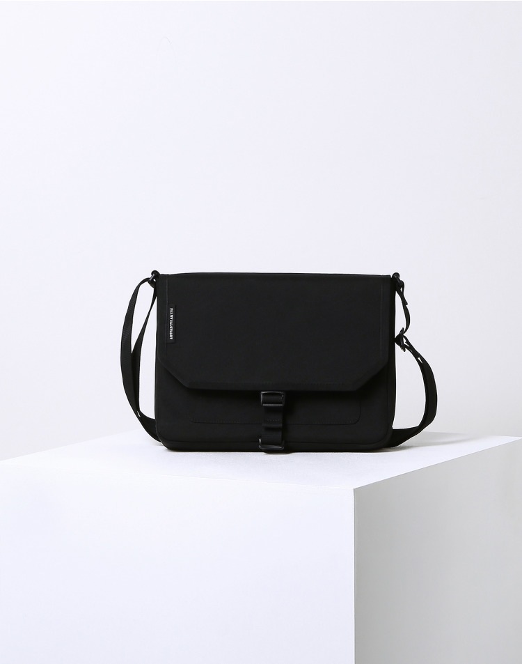 CORDURA BUCKLE MEDIUM CROSS BAG JLBA3E728BK ショルダー トート メッセンジャー スクエア バックル 斜め掛け 肩掛け ユニセックス 男女共用 兼用 レディー