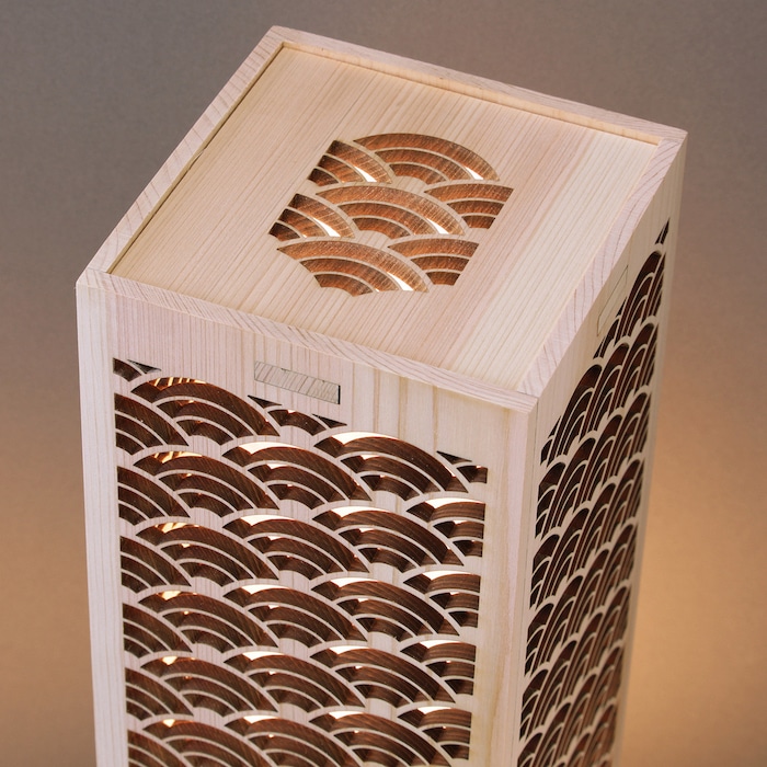 日本灯 輝 青海波 おしゃれなLEDスタンドライト 置き型照明 和風照明 インテリア 和柄 寝室 一人暮らし 和室 寝室