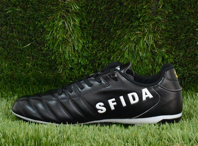 PIONIERE 2 HG KL サッカースパイク 24SS (SF24PN02-BLK)