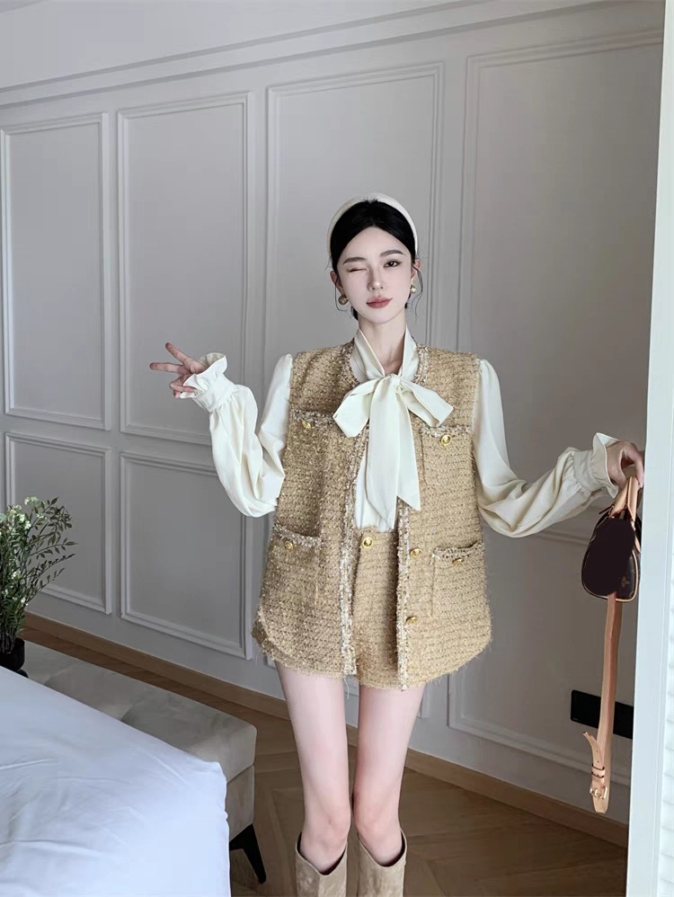 お嬢様 ベスト + ハイウエスト ショートパンツ ットアップセ お嬢様 ベスト + ハイウエスト ショートパンツ ットアップセ