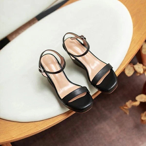 サンダル レディース ウェッジソール 厚底サンダル ベルト 2color ストラップ 大きいサイズ ハイヒール ストーム ヒール9cm 夏 着心地よい 小さいサイズ 靴 女性 大人 ブラック bintaro888.net