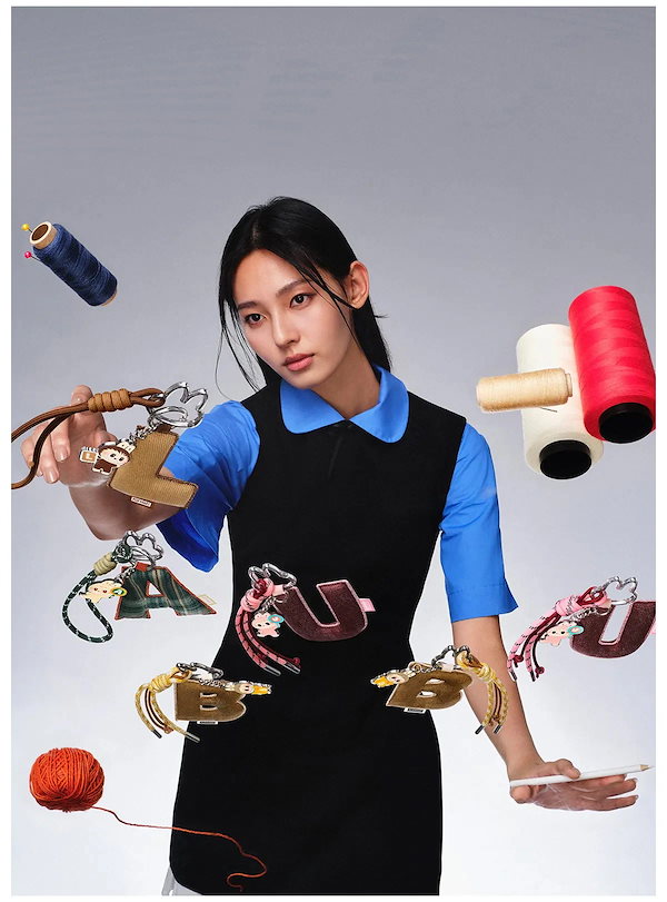 正規品　未開封 Big into Energy ラブブ　Macaron 正規品・未開封 Labubu macaron Big into Energy mqdefault.jpg