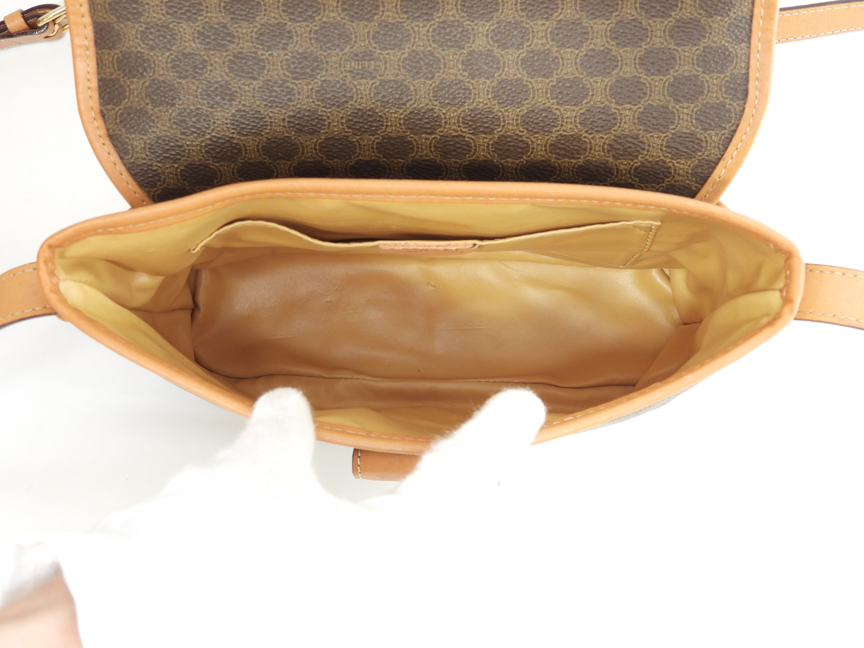 ポシェット トリオンフ マカダム茶 クロスボディバッグ ロゴエンブレム蓋@F/10