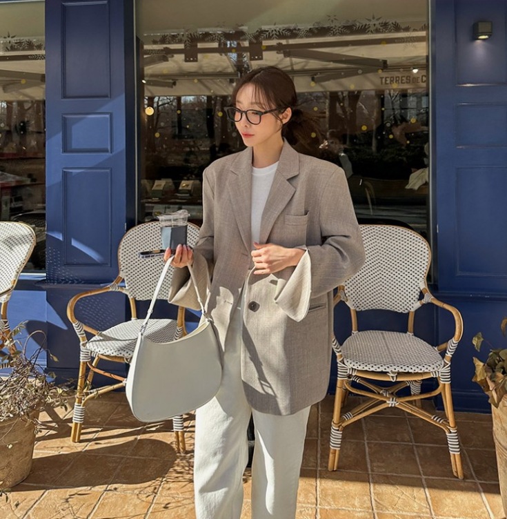 カラバリエーション豊富 カジュアルロンＴ 春秋長袖トップス パステルカラー トップス Tシャツ シャツ プルオーバー 袖あり 長袖 萌袖 Uネック ラウンドネック ストレート Iライン スマート