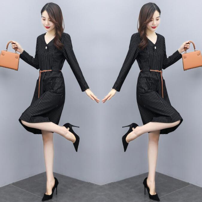 高級感 エレガント レディースワンピース 女性 新着 ライン柄 ブラック Vネック ミモレ丈ワンピース ロングワンピース おしゃれ 春 夏 秋 縞柄 韓国風 オフィス OL ビジネス 通勤 ハイウエス 高級感 エレガント レディースワンピース 女性 新着 ライン柄 ブラック Vネック ミモレ丈ワンピース ロングワンピース おしゃれ 春 夏 秋 縞柄 韓国風 オフィス OL ビジネス 通勤 ハイウエス
