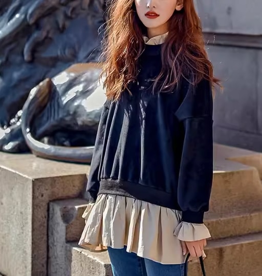 重ね着風 フェイクレイヤード フェイクツーピース レディース トップス プルオーバー トレーナー スウェット ミドル丈 長袖 ラウンドネック ストレート フリル 薄手 ベルベット 大人可愛い きれいめ