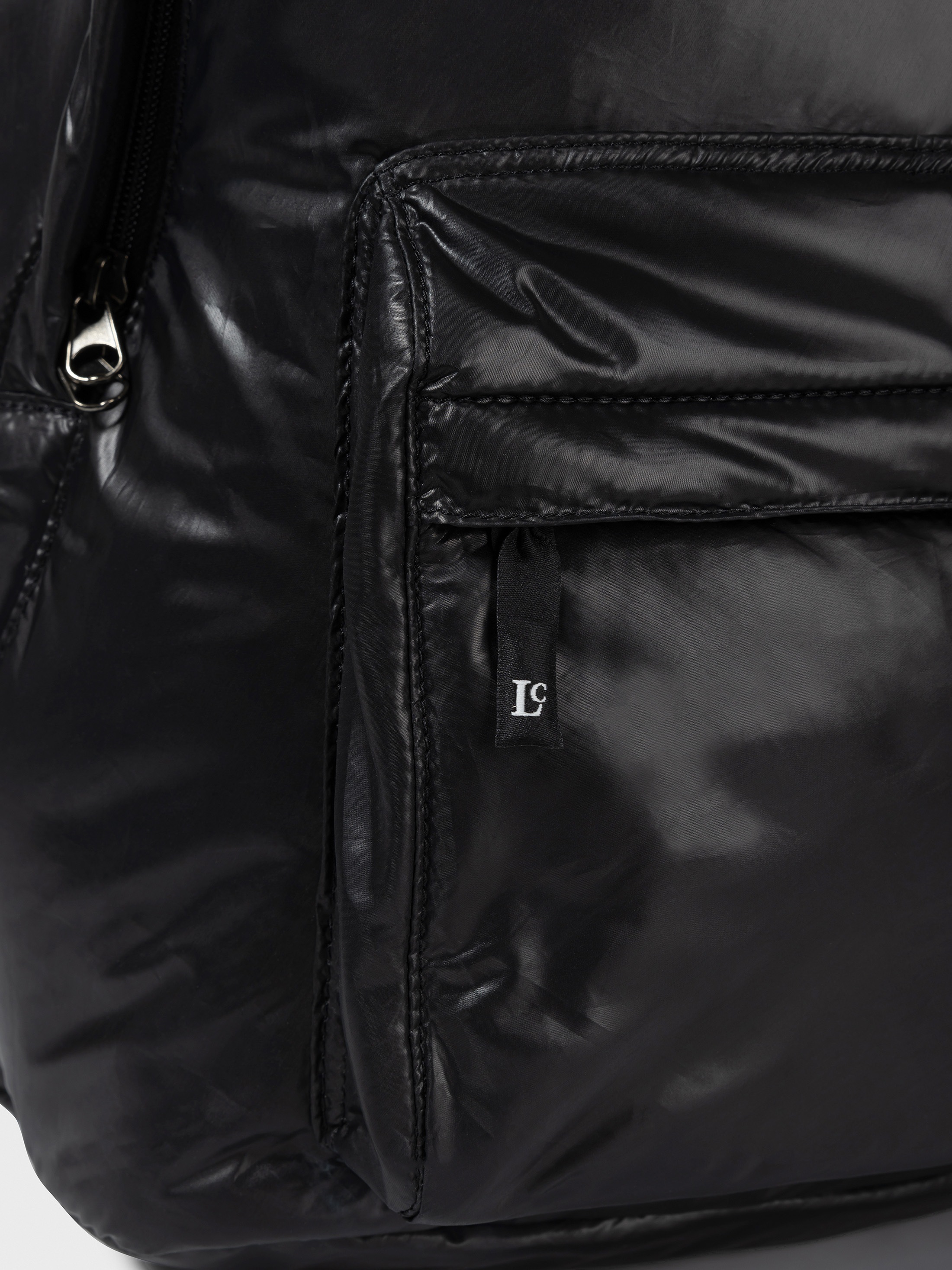 LOW CLASSIC】 Lc GLOW PADDED BACKPACK : BLACK リュック