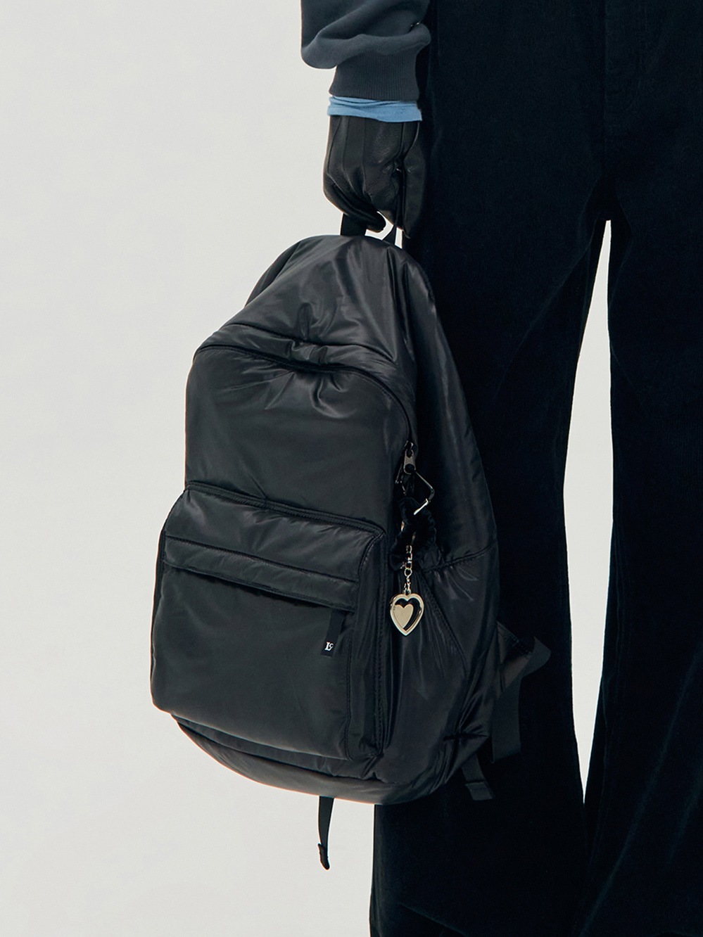 【LOW CLASSIC】関税/送料込み Lc GLOW PADDED BACKPACK LOW CLASSIC(ロウ クラシック) バックパック・リュック