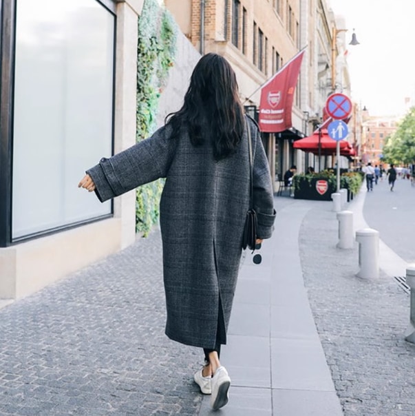 アウター コート ロング丈 ノッチドラペル デザイン ボタン ダブルブレスト オーバーサイズ ビッグシルエット 美ライン エポレート ポケット ドラマチック リラックス かわいい 大人可愛い きれいめ アウター コート ロング丈 ノッチドラペル デザイン ボタン ダブルブレスト オーバーサイズ ビッグシルエット 美ライン エポレート ポケット ドラマチック リラックス かわいい 大人可愛い きれいめ