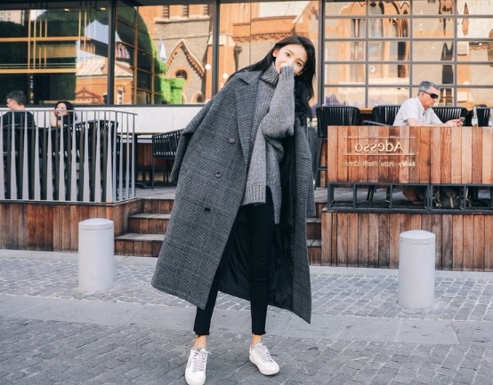 アウター コート ロング丈 ノッチドラペル デザイン ボタン ダブルブレスト オーバーサイズ ビッグシルエット 美ライン エポレート ポケット ドラマチック リラックス かわいい 大人可愛い きれいめ アウター コート ロング丈 ノッチドラペル デザイン ボタン ダブルブレスト オーバーサイズ ビッグシルエット 美ライン エポレート ポケット ドラマチック リラックス かわいい 大人可愛い きれいめ