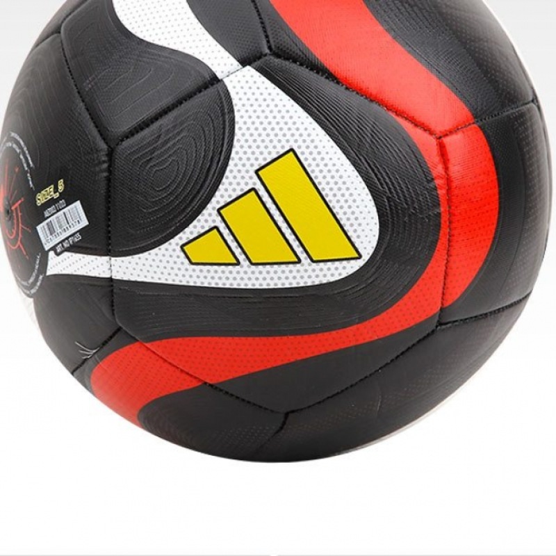 アディダスプレデタートレーニングサッカーボール IP1655 No.5