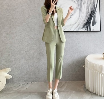 モテコーデ ハレの日 セットアップ シャンパー ズボン 上着 スーツ 7分丈 袖あり 七分袖 長袖 Vネック 襟付き 細身 ストレート 前開き ボタン 上下セット 2点セット かわいい 可愛い モテコーデ ハレの日 セットアップ シャンパー ズボン 上着 スーツ 7分丈 袖あり 七分袖 長袖 Vネック 襟付き 細身 ストレート 前開き ボタン 上下セット 2点セット かわいい 可愛い