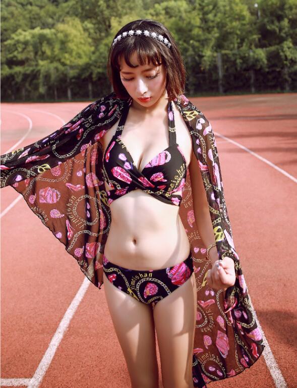 サイズあり 新作 -f120 フレア フリル エスニック柄 幾何学模様 小花柄 水着 レディース オフショル 水着 バンドゥ ビキニ 2点 セクシー パッド付 レース 花柄