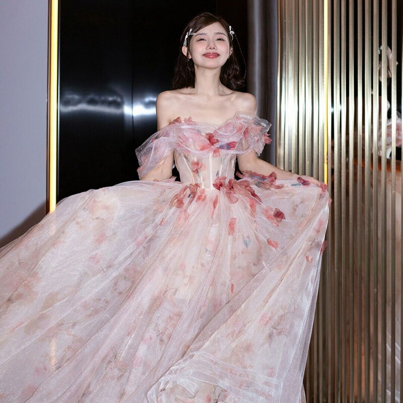 イブニングドレス オフショルダー 花柄 チュール ドレス 姫系 お姫様 ロングドレス 発表会ドレス オフショルダ 結婚式ドレス 二次会ドレス ウェディングドレス 花柄 可愛い ウエディングベール付き