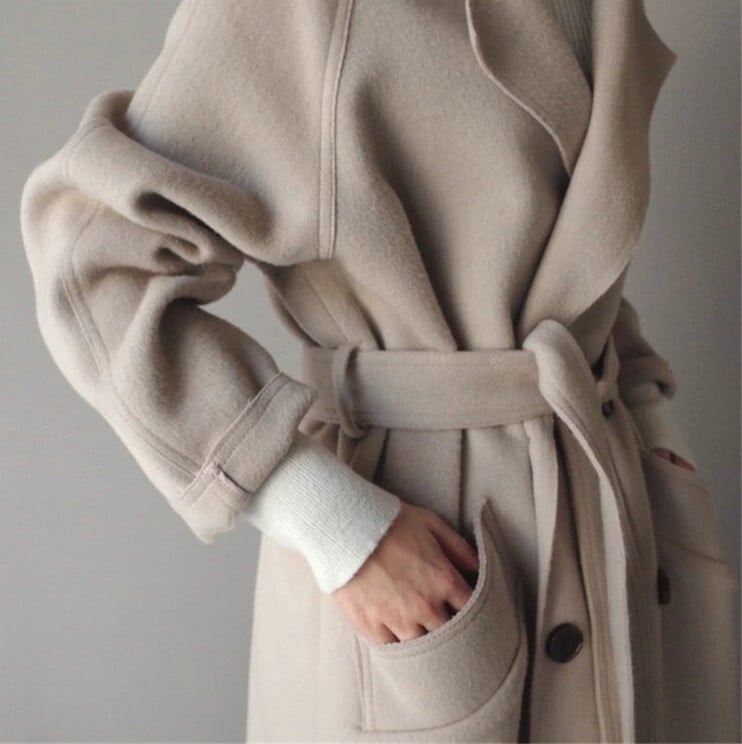 ロングコート コート アウター 上着 チェスターコート 膝下 袖あり 長袖 襟付き ストレート Iライン 前開き かわいい 可愛い きれいめ シンプル 大人 上品 おしゃれ お洒落 かっこいい