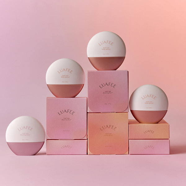 LUAFEEの豪華4点セット 香水、ハンドクリーム Amazon.co.jp: LUAFEE公式(ルアぺ) スペシャルコレクション