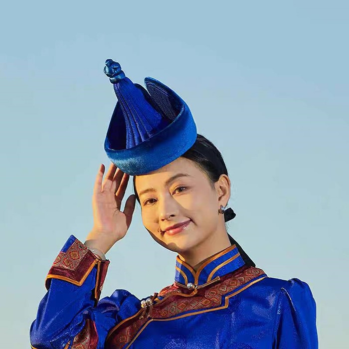 モンゴル 伝統 帽子 高級 礼服 婚礼 頭飾り 衣装 レディース 女性 デール 服飾品 民族 模様 舞台 演出 モチーフ モンゴル風 ドレス 伝統的 優雅 レトロ 復古 モンゴル 伝統 帽子 高級 礼服 婚礼 頭飾り 衣装 レディース 女性 デール 服飾品 民族 模様 舞台 演出 モチーフ モンゴル風 ドレス 伝統的 優雅 レトロ 復古