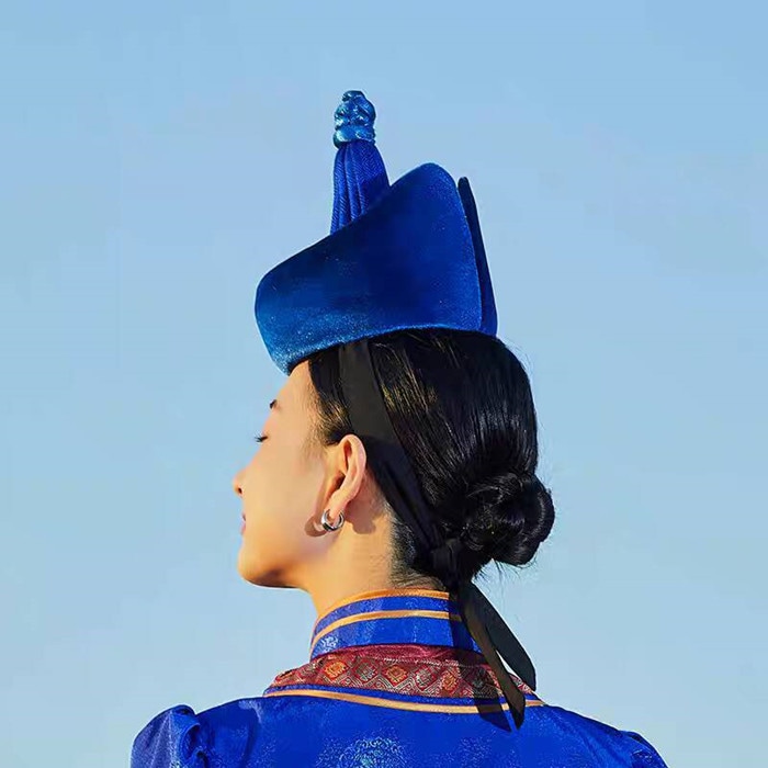 モンゴル 伝統 帽子 高級 礼服 婚礼 頭飾り 衣装 レディース 女性 デール 服飾品 民族 模様 舞台 演出 モチーフ モンゴル風 ドレス 伝統的 優雅 レトロ 復古 モンゴル 伝統 帽子 高級 礼服 婚礼 頭飾り 衣装 レディース 女性 デール 服飾品 民族 模様 舞台 演出 モチーフ モンゴル風 ドレス 伝統的 優雅 レトロ 復古