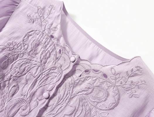 アンティーク調 トップス シャツ 袖なし 長袖 ラウンドネック 刺繍 フリル かわいい 大人可愛い きれいめ シンプル 大人 上品 おしゃれ お洒落 大人女子 キュート ガーリー エレガント とろみ感