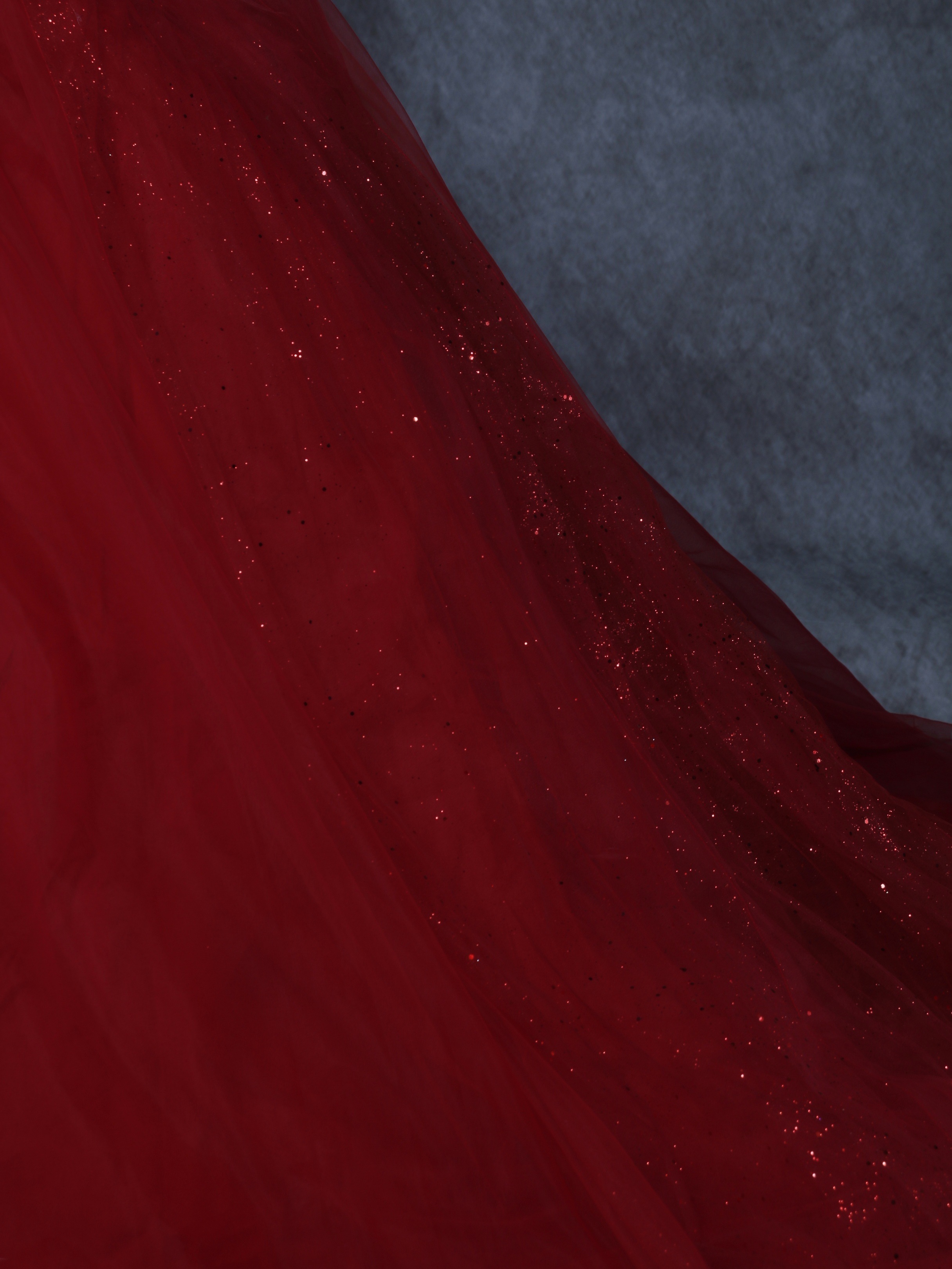 豪華!ウエディングドレス 赤 ベアトップ キラキラチュール サッシュベルト 花嫁 豪華!ウエディングドレス 赤 ベアトップ キラキラチュール サッシュベルト 花嫁