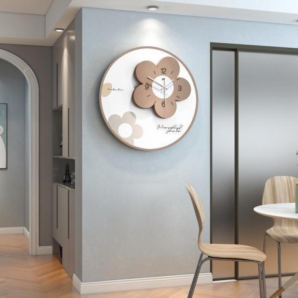 [7月新品-大ヒット中]壁掛け時計 おしゃれ クロック スイープムーヴメント式 非電波 電池式 静音 花型 二層構造 新生活応援 インテリア 北欧 木製 新築祝い ギフト壁掛け時計 おしゃれ クロック