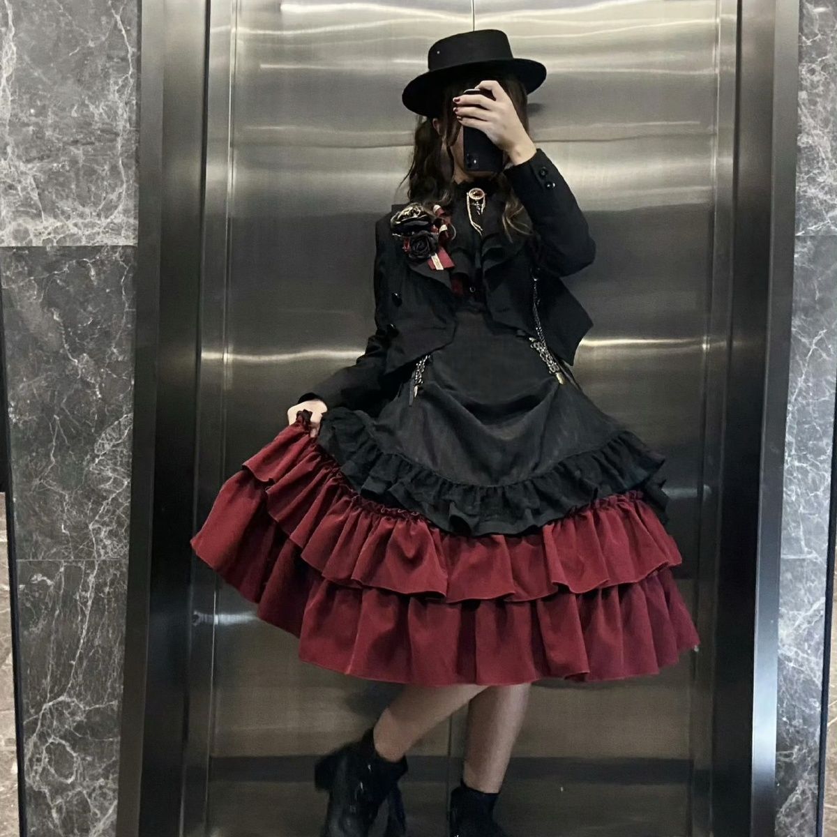 【急速出荷!】ロリータスカート 秋冬 ポワントマナーロリータ レトロストライプ エレガントゴシック 長袖 スタンドカラー 【急速出荷!】ロリータスカート 秋冬 ポワントマナーロリータ レトロストライプ エレガントゴシック 長袖 スタンドカラー