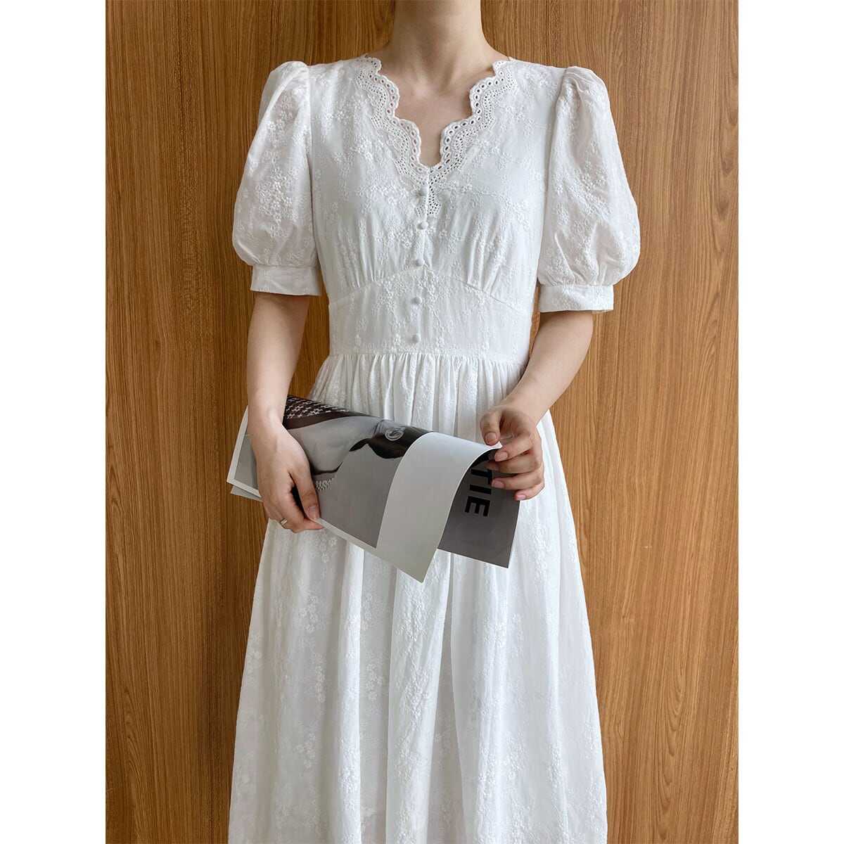 ワンピース 上着 人気 おすすめ おしゃれ お洒落 激安 安い プチプラ 半袖 Vネック ふわふわ パフスリーブ ふんわり Aライン 膝丈 花柄 レース 可愛い かわいい 韓国 シンプル l