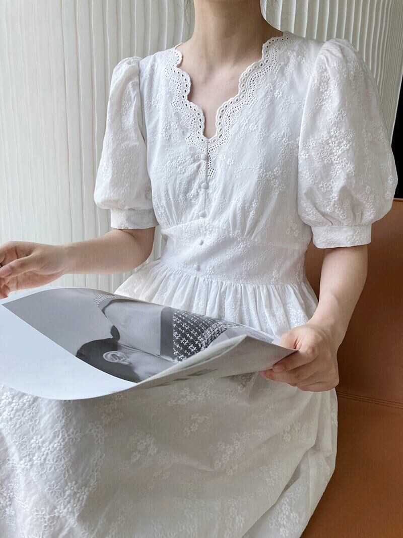 ワンピース 上着 人気 おすすめ おしゃれ お洒落 激安 安い プチプラ 半袖 Vネック ふわふわ パフスリーブ ふんわり Aライン 膝丈 花柄 レース 可愛い かわいい 韓国 シンプル l