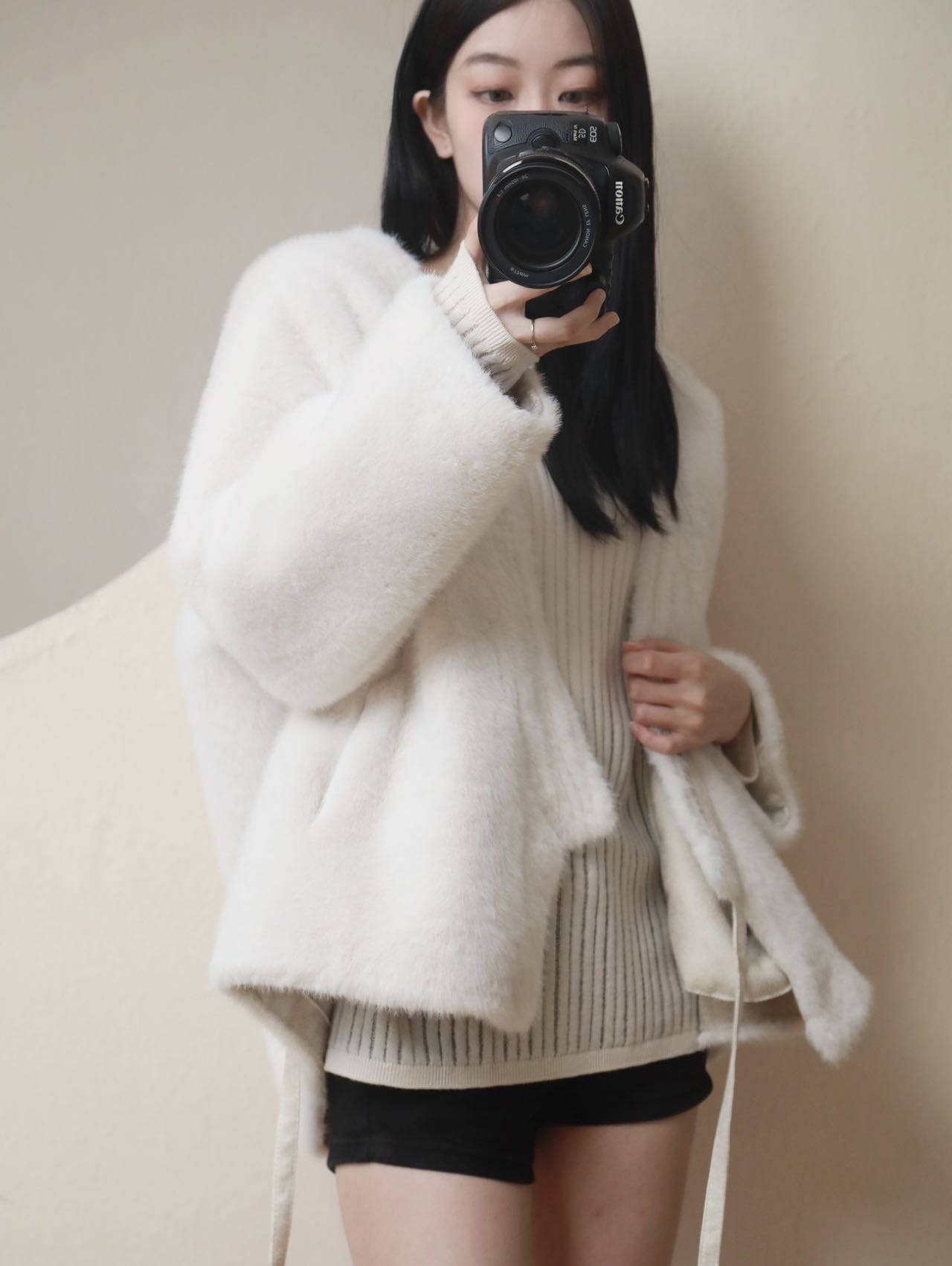 【2024新作】ヨーロッパミンクファーコート ベージュ ホワイト スエード裏地 秋冬 防寒 ゆったりシルエット 高級感 フリーサイズ レディース【LPIUTY】