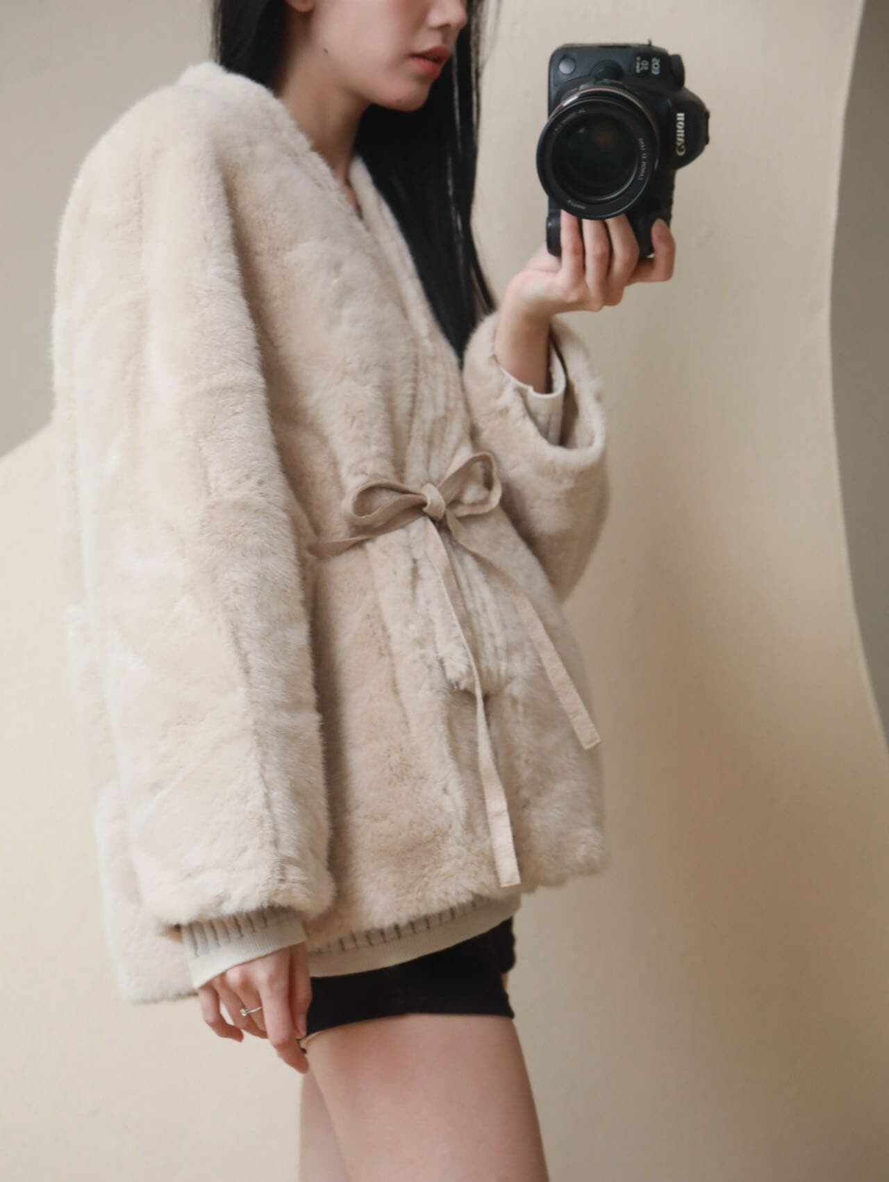 【2024新作】ヨーロッパミンクファーコート ベージュ ホワイト スエード裏地 秋冬 防寒 ゆったりシルエット 高級感 フリーサイズ レディース【LPIUTY】