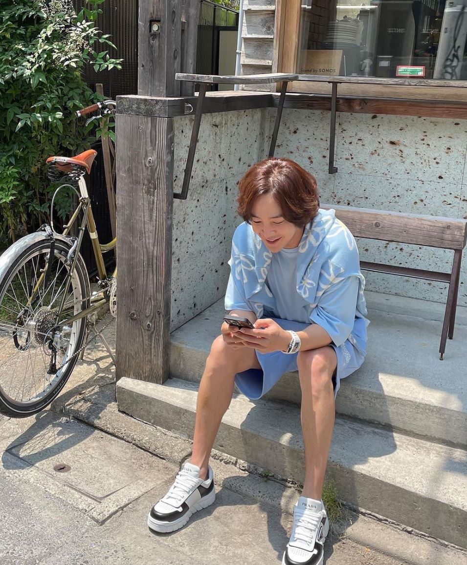 MARKM】 FLOWER ALL OVER KNIT ニット [チャングンソク着用 ]