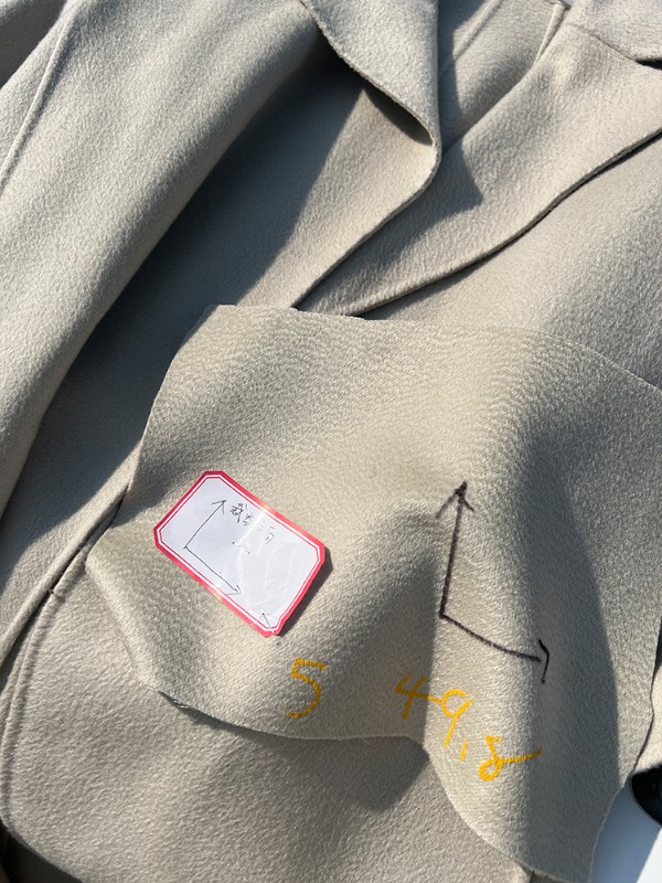 THE R*W 同じスタイルのカスタマイズカラー/カシミア & キャメルヘア & マルベリー シルク & ハイカウント ウール コート THE R*W 同じスタイルのカスタマイズカラー/カシミア & キャメルヘア & マルベリー シルク & ハイカウント ウール コート