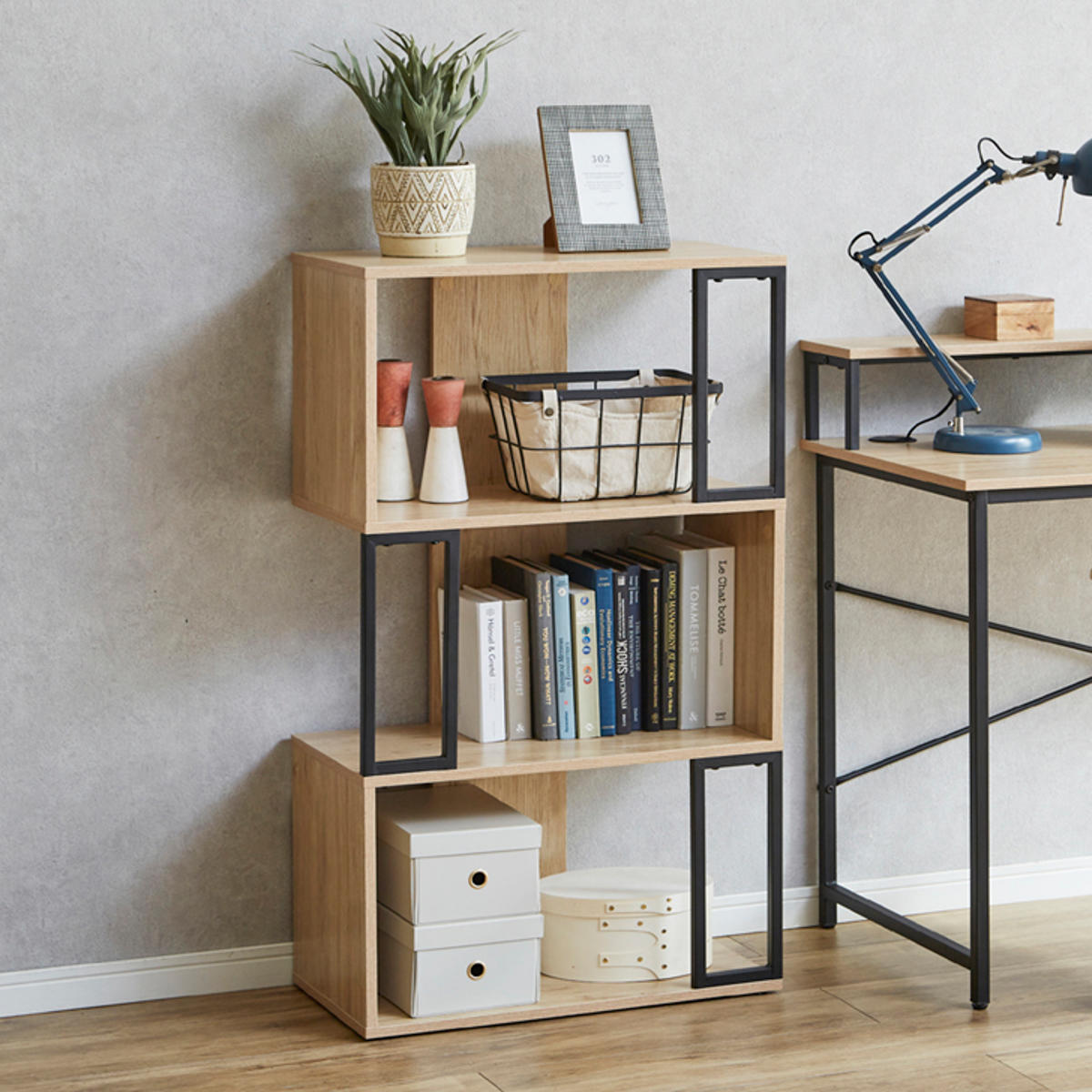 ディスプレイラック 幅60cm 3段 S字 木製 アイアン 棚 ラック 収納 ディスプレイ 三段 古木風 オープンラック 本棚 A4対応 リビング アシントリー ディスプレイラック 幅60cm 3段 S字 木製 アイアン 棚 ラック 収納 ディスプレイ 三段 古木風 オープンラック 本棚 A4対応 リビング アシントリー