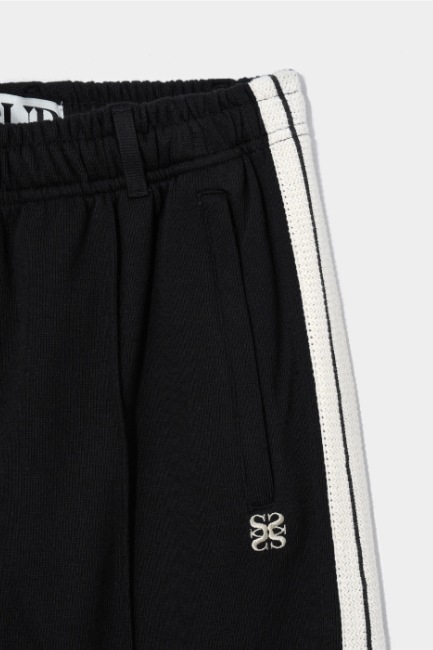 SATUR】 (W) LAWTON ALL DAY TRACK PANTS : CAVIAR BLACK