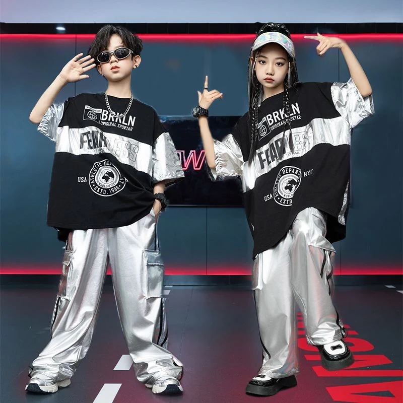 子供の街のダンスのスーツは街の男の子のヒップホップの銀色の半袖の子供のhiphopのショーの棚の太鼓の出演する服の潮を揚げます