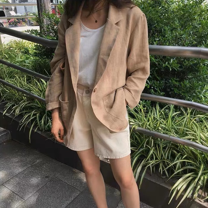 レディース ジャケット 上着 前開き 長袖 襟付き 角襟 ストレート Iライン 薄手 かわいい 大人可愛い きれいめ シンプル 上品 おしゃれ かっこいい こなれ感 ラフ マニッシュ クール 存在感 レディース ジャケット 上着 前開き 長袖 襟付き 角襟 ストレート Iライン 薄手 かわいい 大人可愛い きれいめ シンプル 上品 おしゃれ かっこいい こなれ感 ラフ マニッシュ クール 存在感