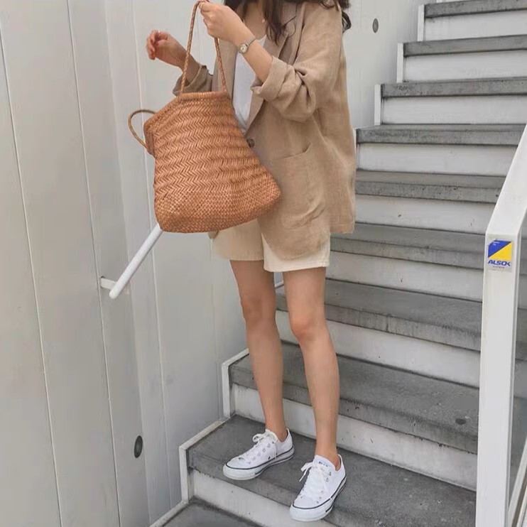 レディース ジャケット 上着 前開き 長袖 襟付き 角襟 ストレート Iライン 薄手 かわいい 大人可愛い きれいめ シンプル 上品 おしゃれ かっこいい こなれ感 ラフ マニッシュ クール 存在感 レディース ジャケット 上着 前開き 長袖 襟付き 角襟 ストレート Iライン 薄手 かわいい 大人可愛い きれいめ シンプル 上品 おしゃれ かっこいい こなれ感 ラフ マニッシュ クール 存在感