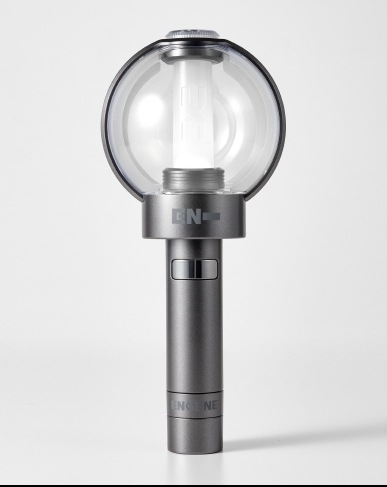 【 当日出発 】ENHYPEN OFFICIAL LIGHT STICK ver2 [公式フォトカード7枚包含+当店特典公式ランダムトレカ1枚]エナイプン ペンライト 応援棒 公式グッズ