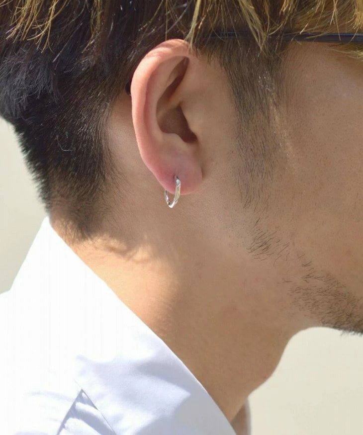 ピアス メンズ クロッシングピアス リトルクラグ SV925 サージカルステンレス LH-1EA124 メンズピアス 片耳用 1点売り クリスマス 誕生日 プレゼント ギフト 彼氏 【ネコポス】 ピアス メンズ クロッシングピアス リトルクラグ SV925 サージカルステンレス LH-1EA124 メンズピアス 片耳用 1点売り クリスマス 誕生日 プレゼント ギフト 彼氏 【ネコポス】