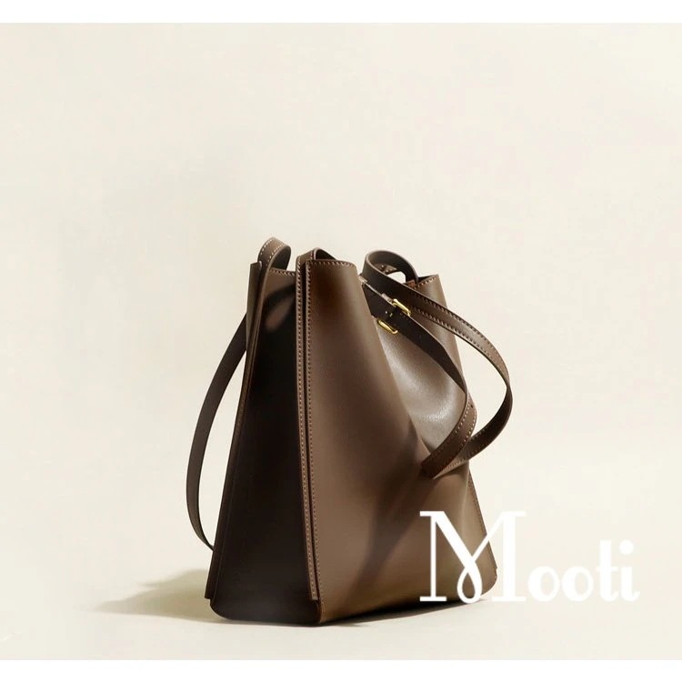 本革牛革 レディース 40代 30代 50代 手提げオシャレ レディース大容量A4 通