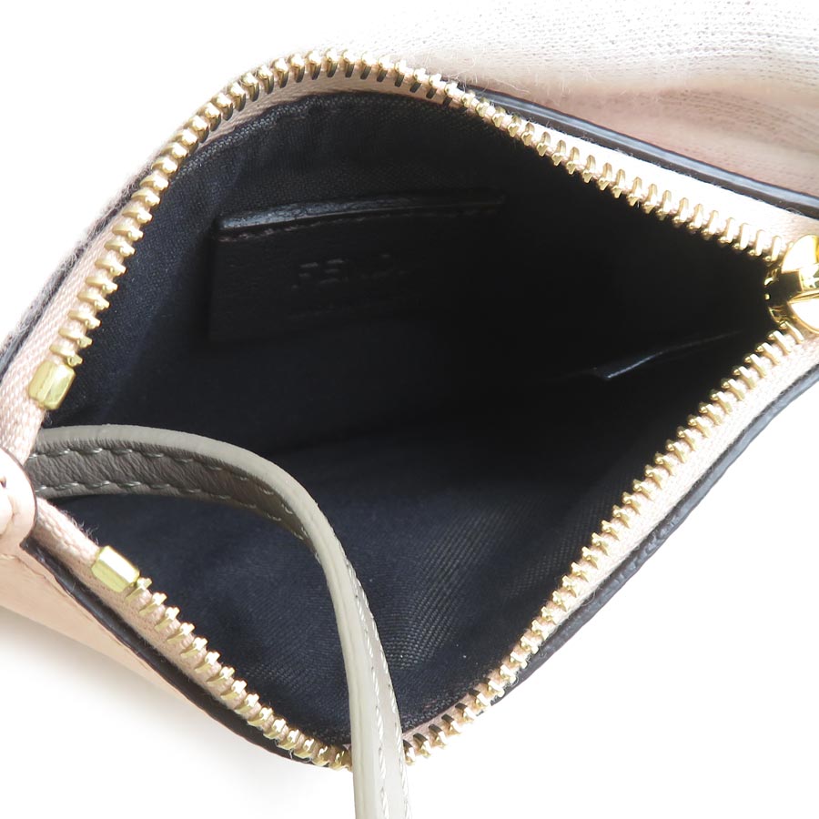 フェンディ FENDI カードケース レザー ピンクベージュ ゴールド レディース 7AS135 ALS6 e60460g フェンディ FENDI カードケース レザー ピンクベージュ ゴールド レディース 7AS135 ALS6 e60460g