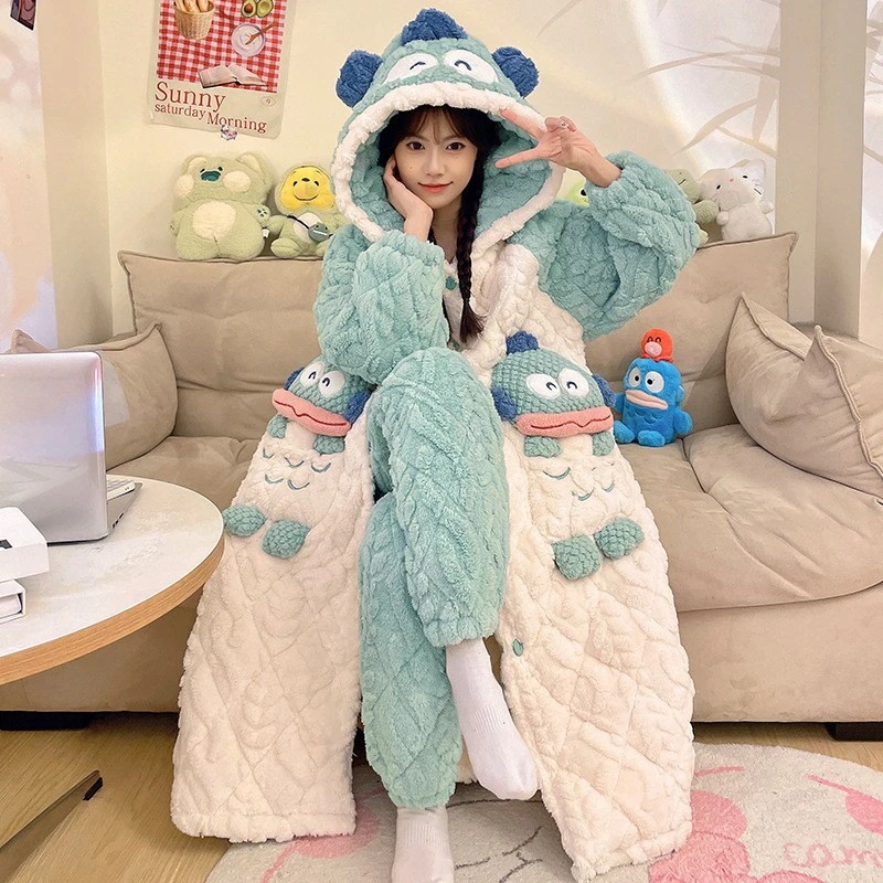 サンゴのベルベットとベルベットの厚いパジャマ女性秋冬の三階に綿を挟んで暖かい冬のパジャマがかわいい帽子の家の服 サンゴのベルベットとベルベットの厚いパジャマ女性秋冬の三階に綿を挟んで暖かい冬のパジャマがかわいい帽子の家の服