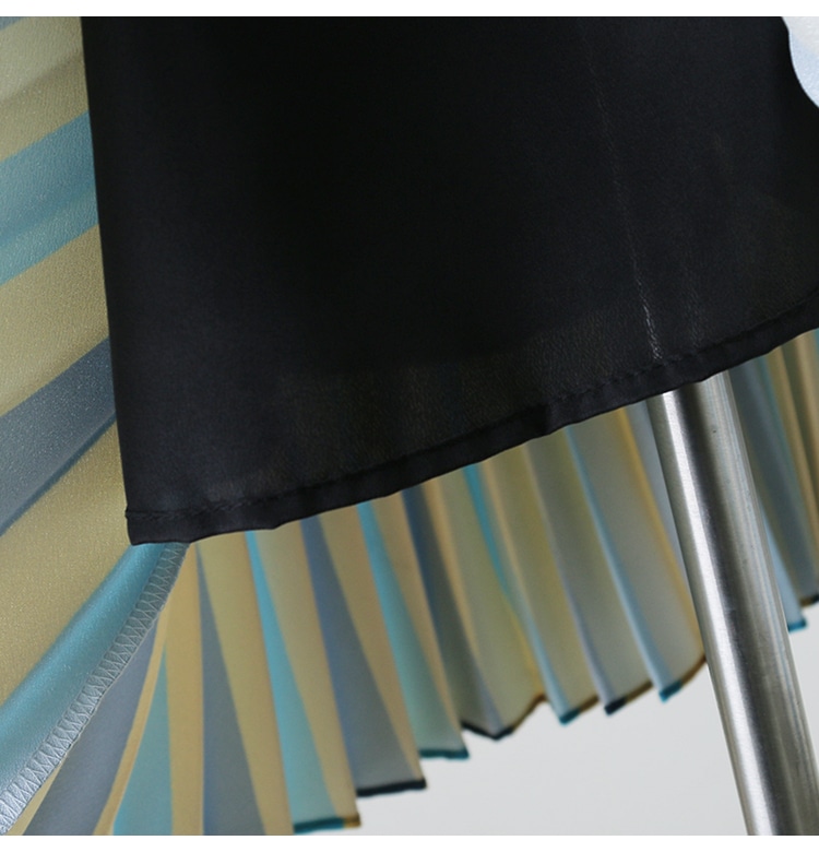 ブルーイエロー パッチワーク シャイニー aライン 女性 スカート ヴィンテージ A1089 ブルーイエロー パッチワーク シャイニー aライン 女性 スカート ヴィンテージ A1089